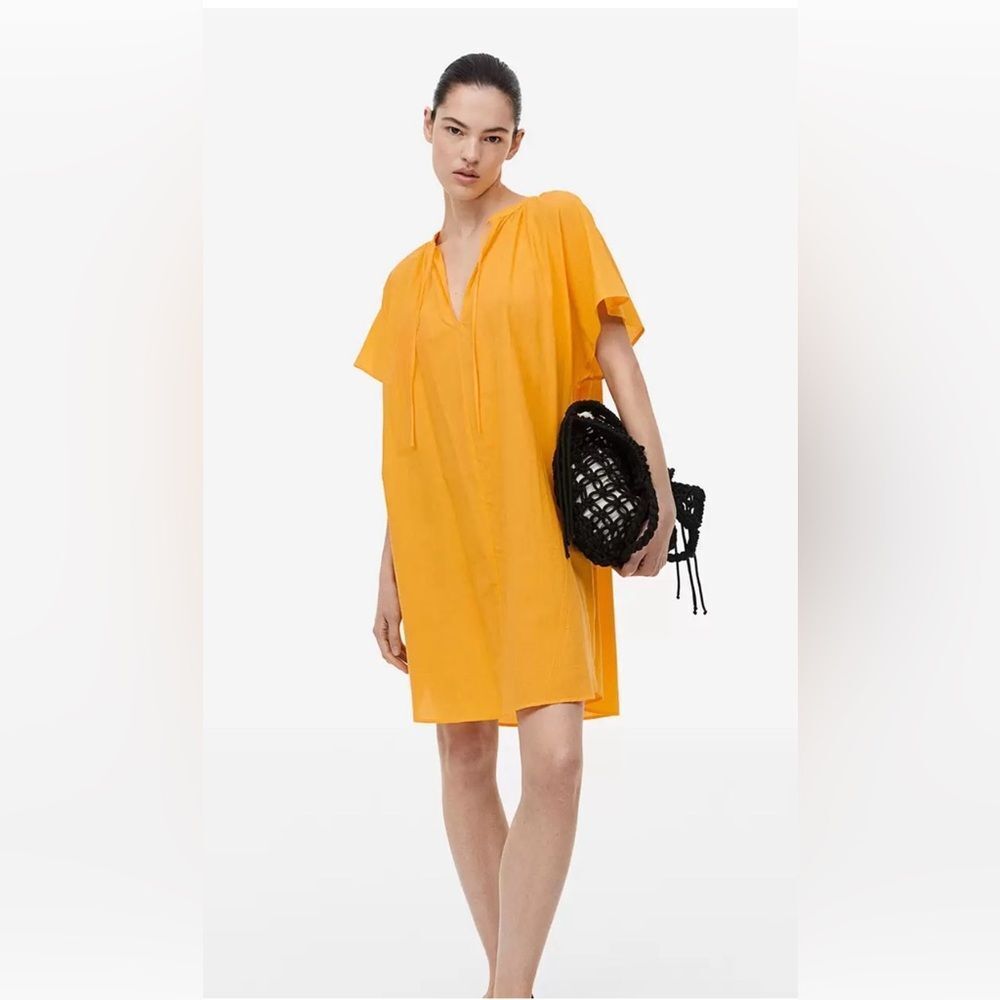 H& M Vibrant Butter Yellow Short Sleeve Dress - XS - Picture 5 of 6